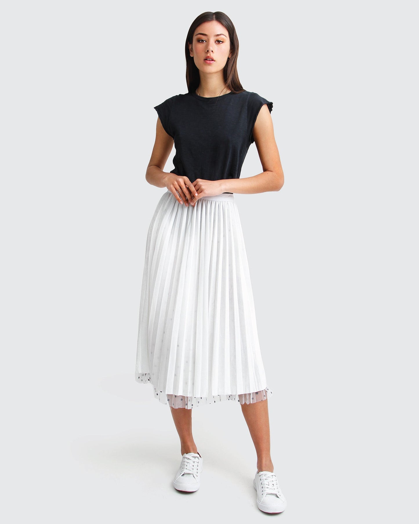 1-mixed-feeling-white-reversible-skirt-velvet-front_f5fa4c02-62dd-438d-93d9-1c3893985f8c.jpg