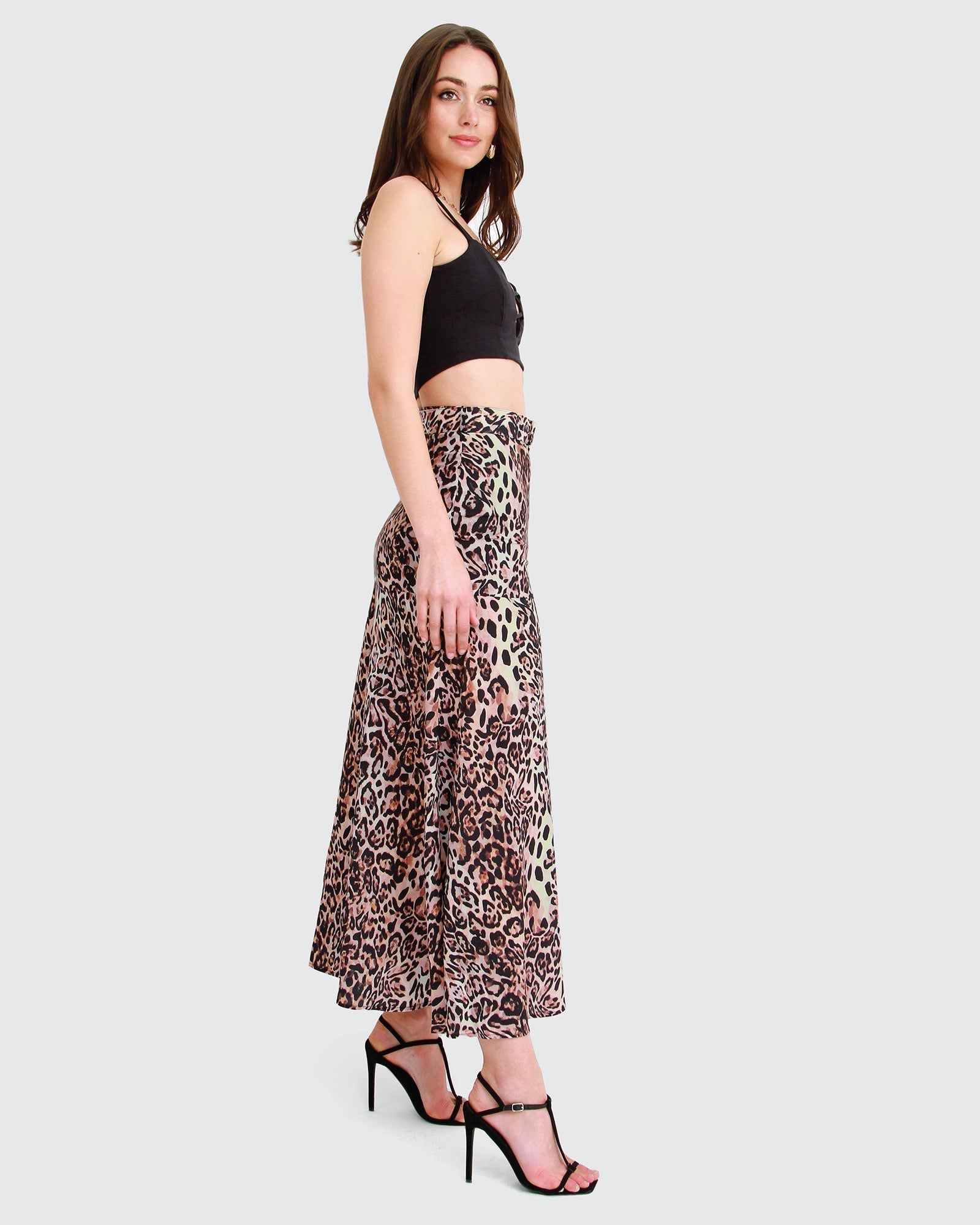 2-ocean-drive-brown-leopard-belted-maxi-skirt-side_f482c2f2-8d36-4b8f-880f-138f7b143bfa.jpg