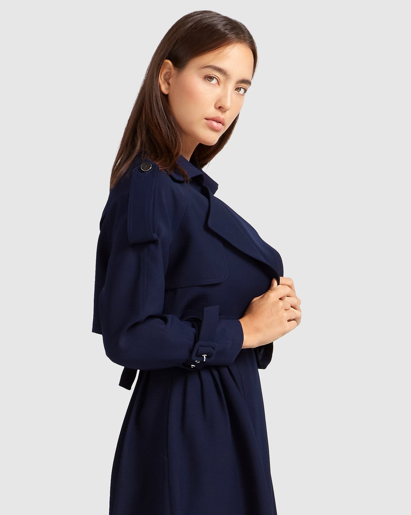 2_Manhatten_Cropped_Trench_Navy_Side.jpg