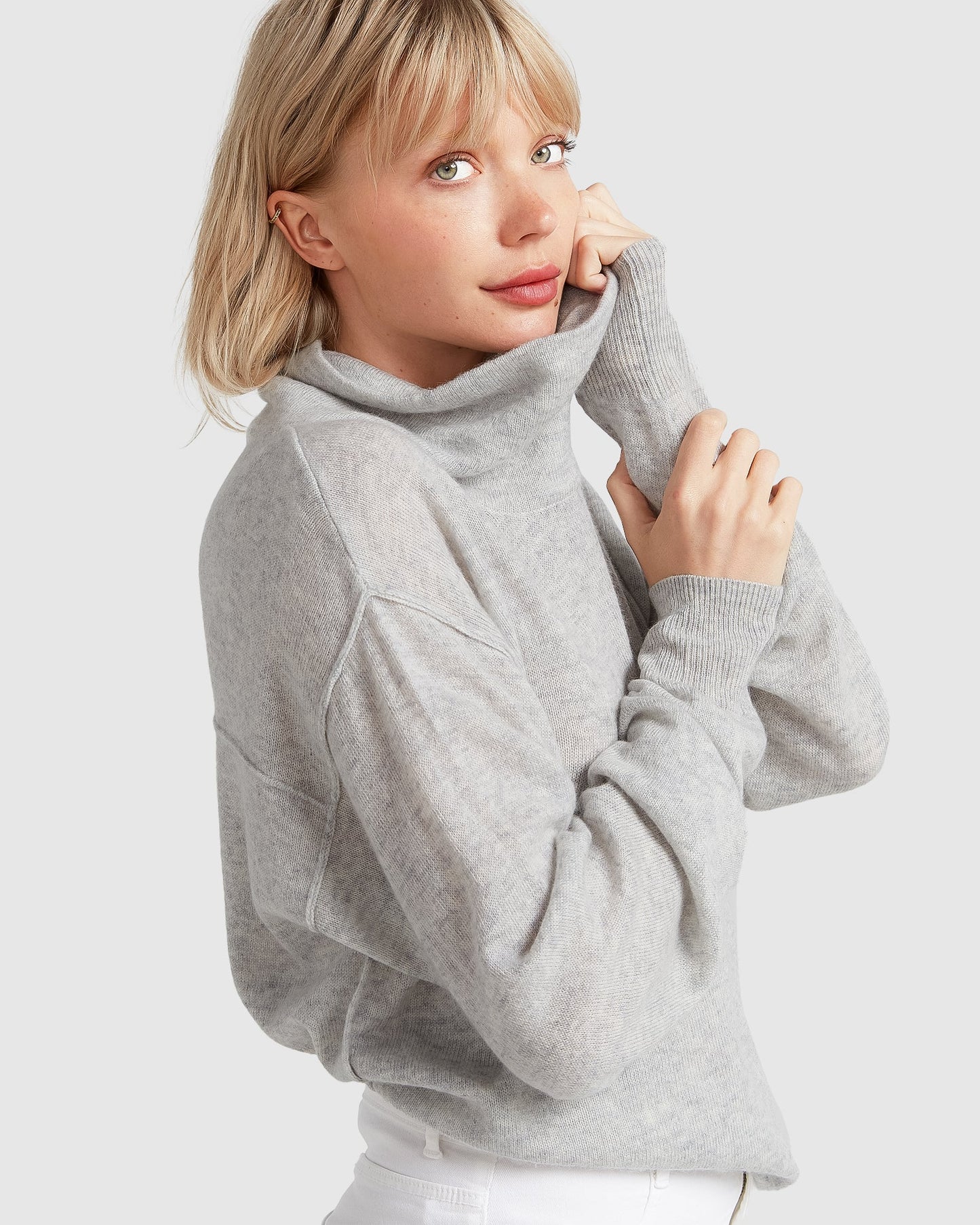 Simple Pleasures Cashmere Knit - Grey