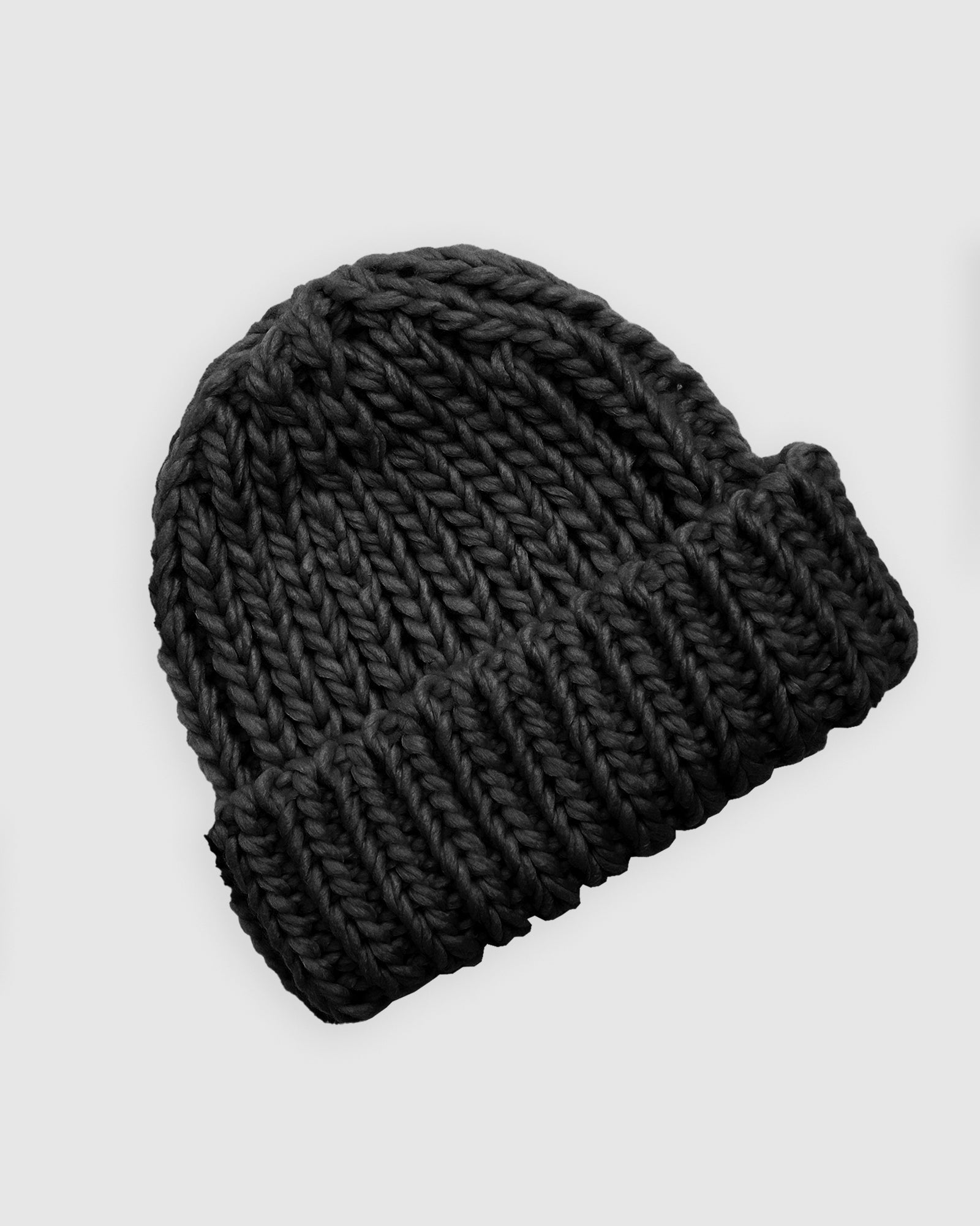 2_Winter_Kiss_Beanie__Black_Flat_02.jpg