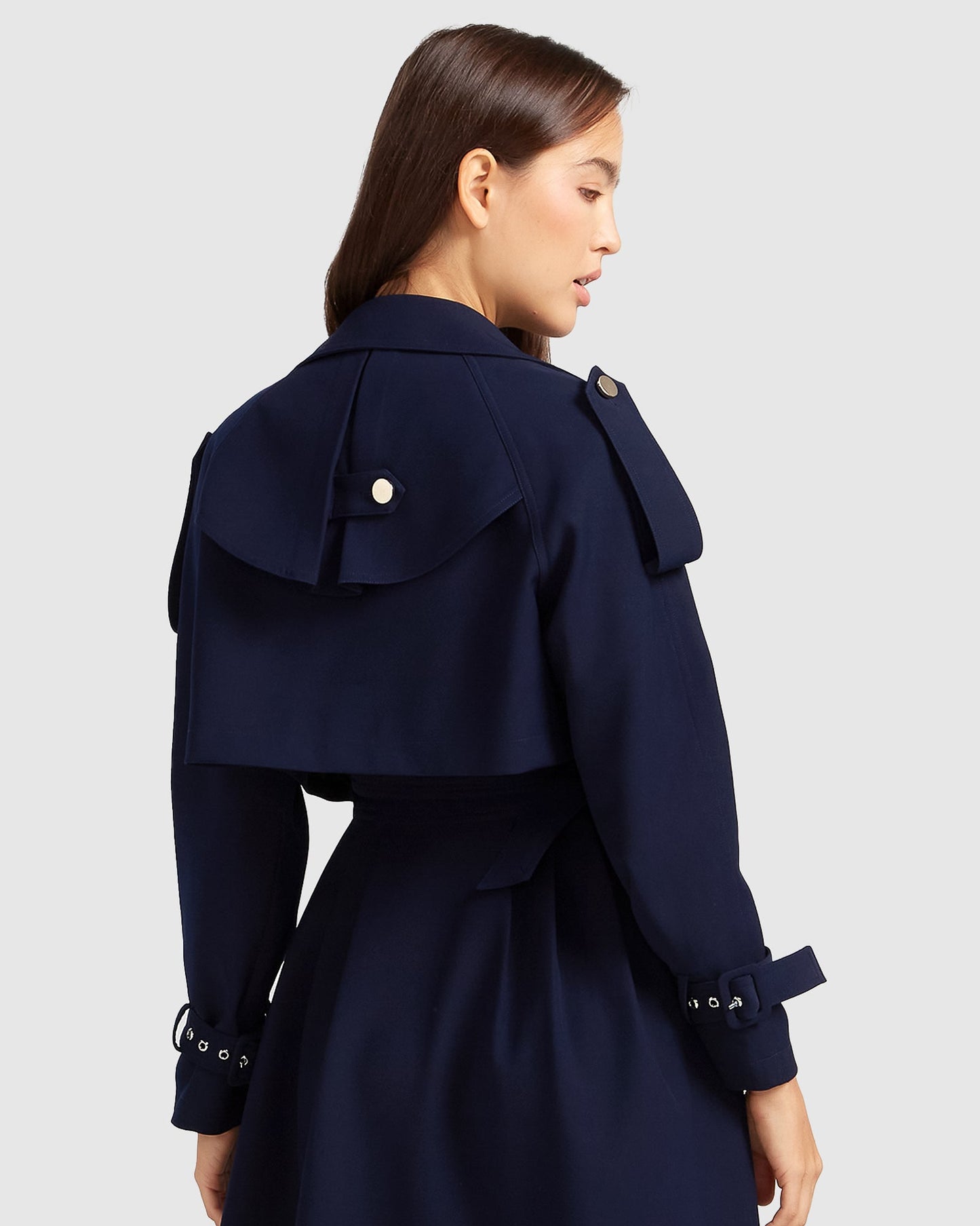 3_Manhatten_Cropped_Trench_Navy_Back.jpg