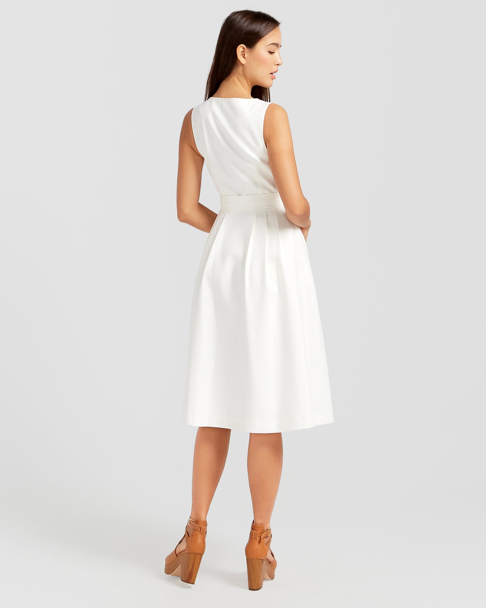 3_Miss_Independence_Off_White_Back_.jpg
