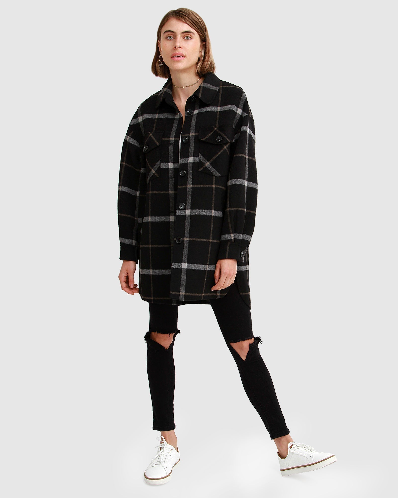 4-River_s-Edge-Black-Plaid-Full-Body_81557f9d-6984-4889-a4da-754a93c40789.jpg