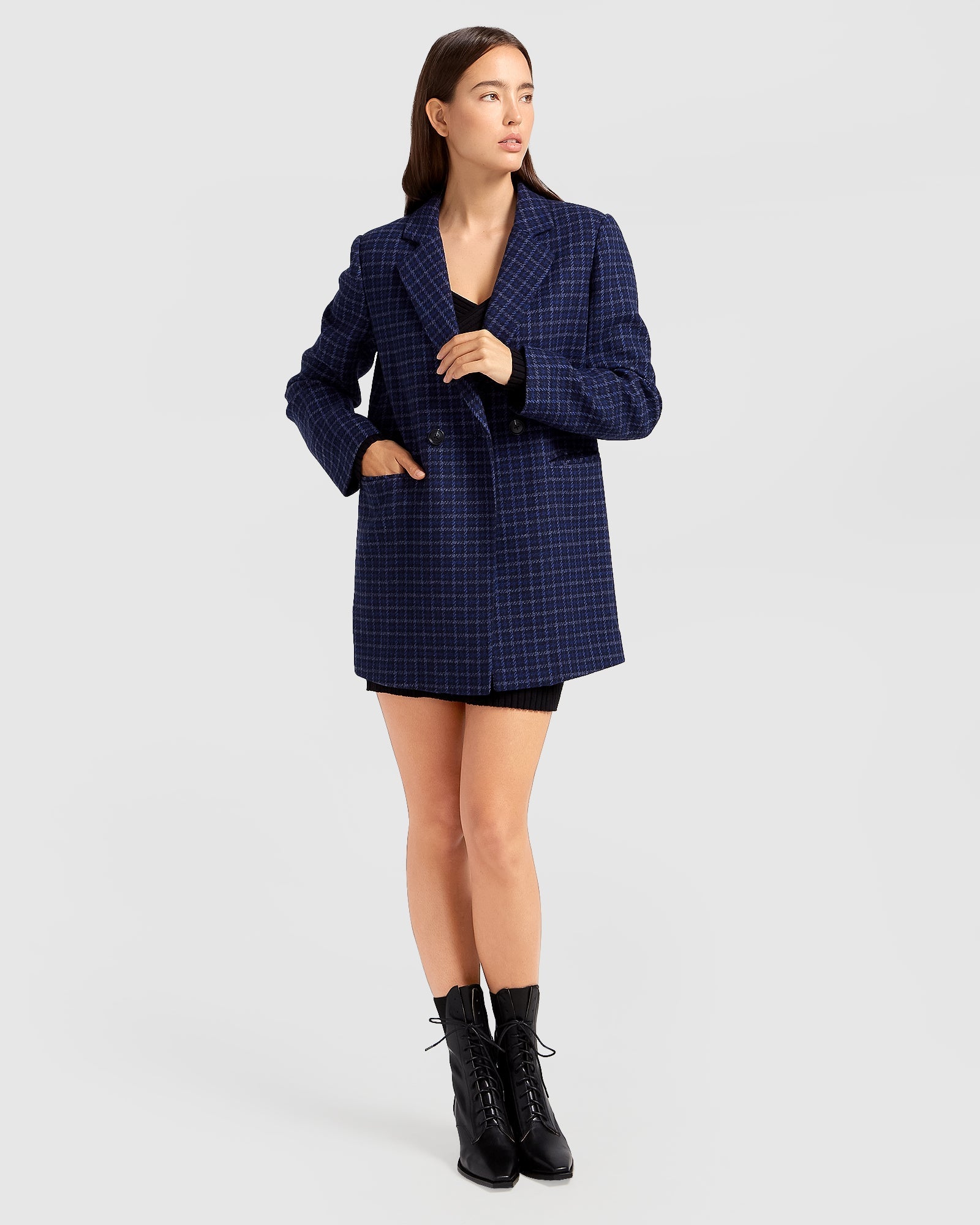 4_Cambridge_Blue_Full_Body.jpg