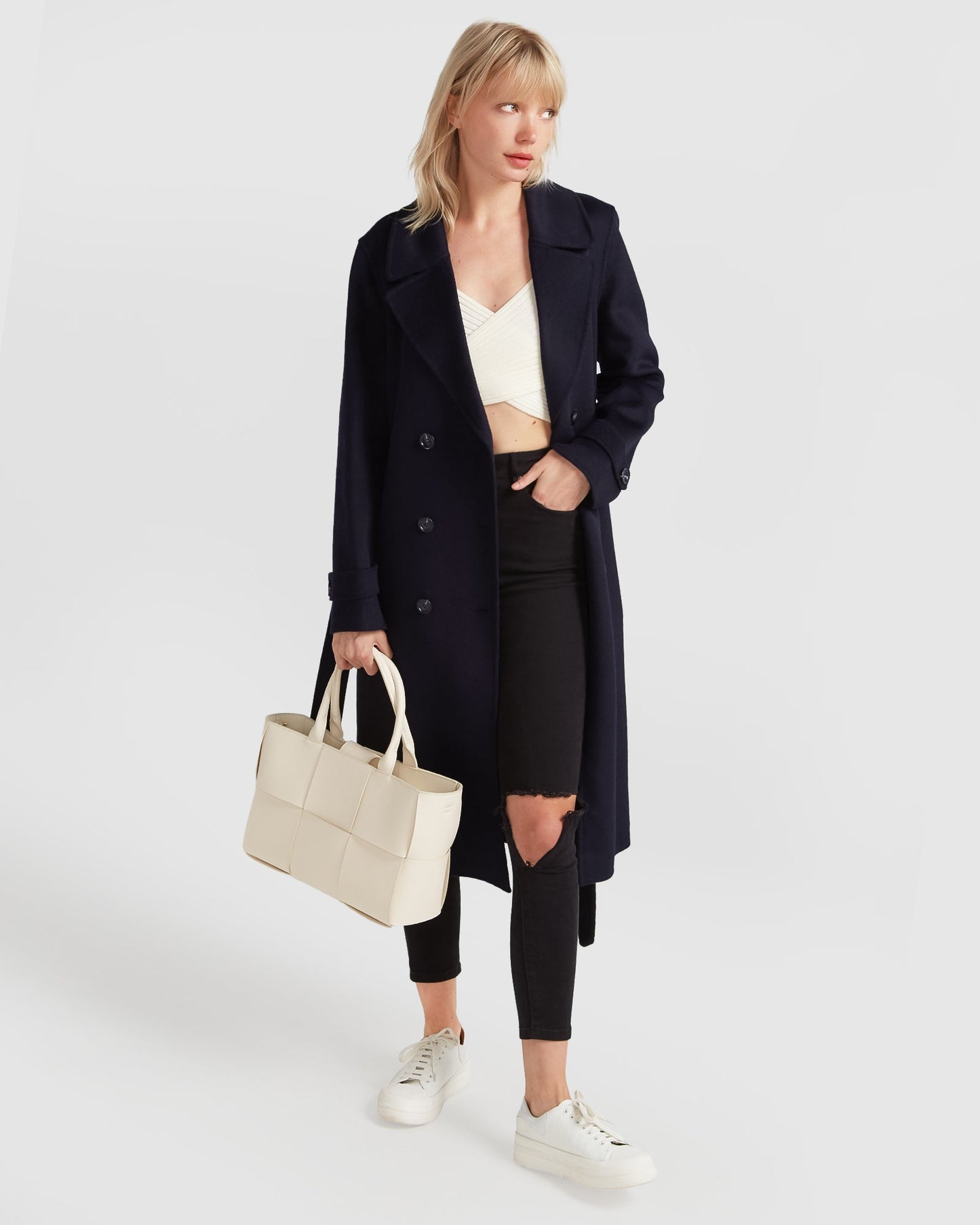 4_Front_Runner_Navy_Bag.jpg