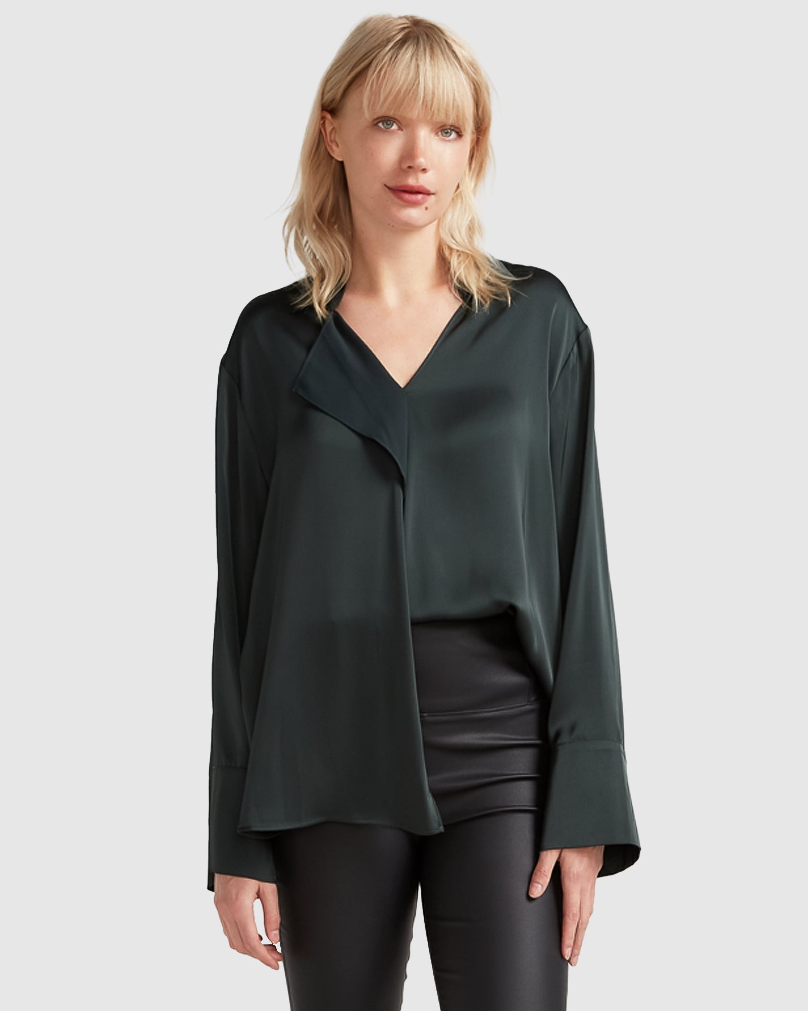 5_Gemini_Dark_Green_Front.jpg