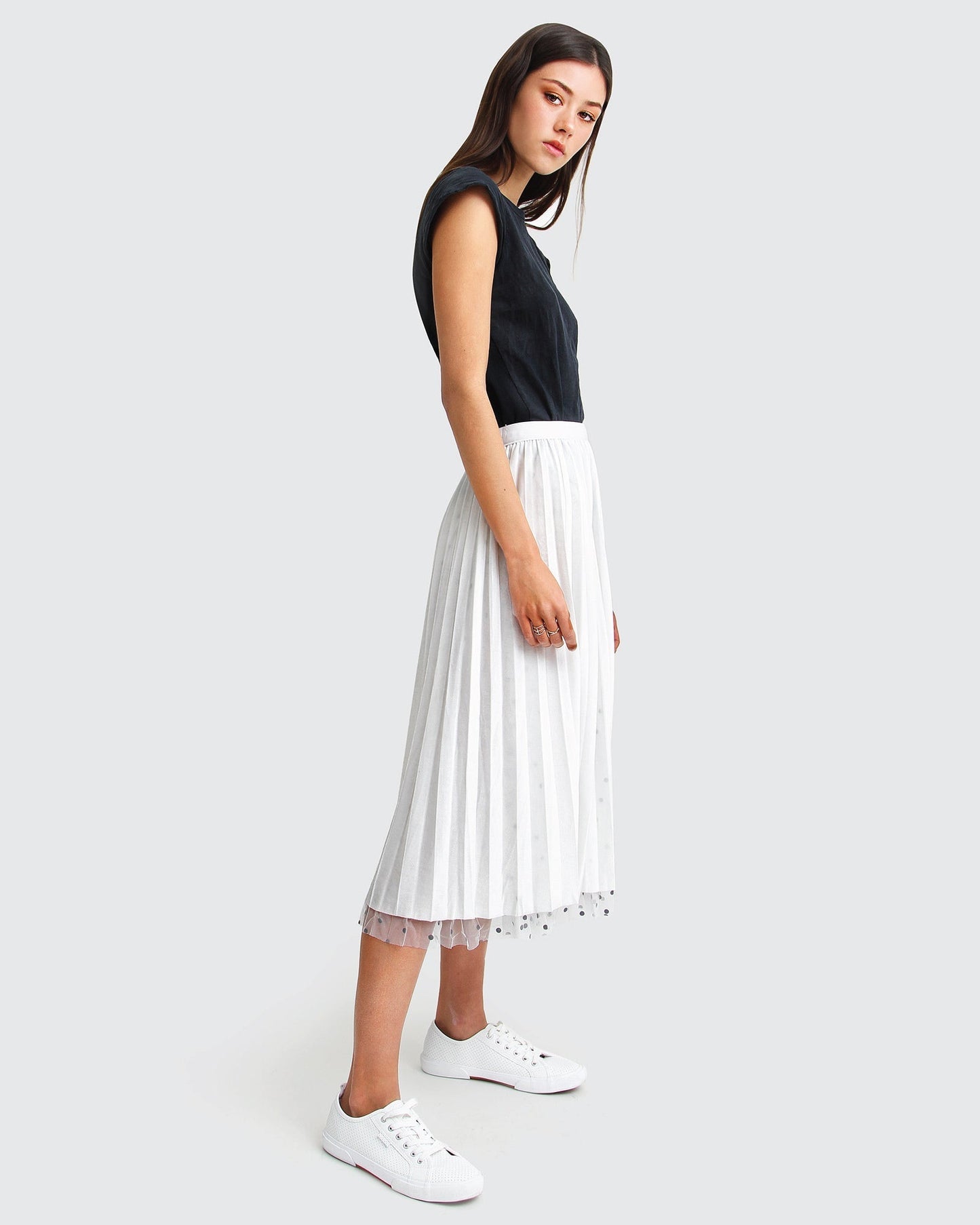 6-mixed-feeling-white-reversible-skirt-velvet-side_b3d6d433-57cb-488b-8dd1-757323a82ef4.jpg