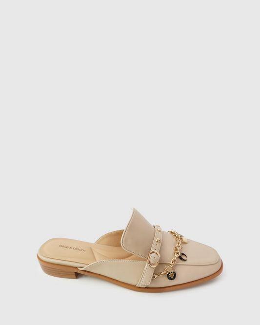 How It Feels Charm Loafer Mule - Sand