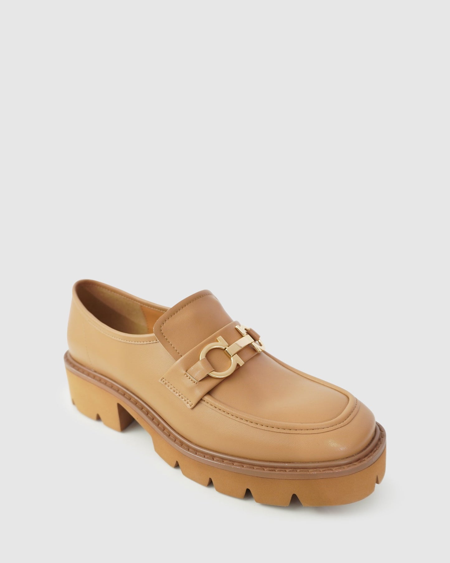 Wishing Well Loafer - Camel