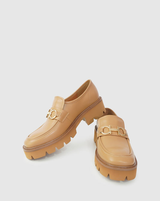 Wishing Well Loafer - Camel