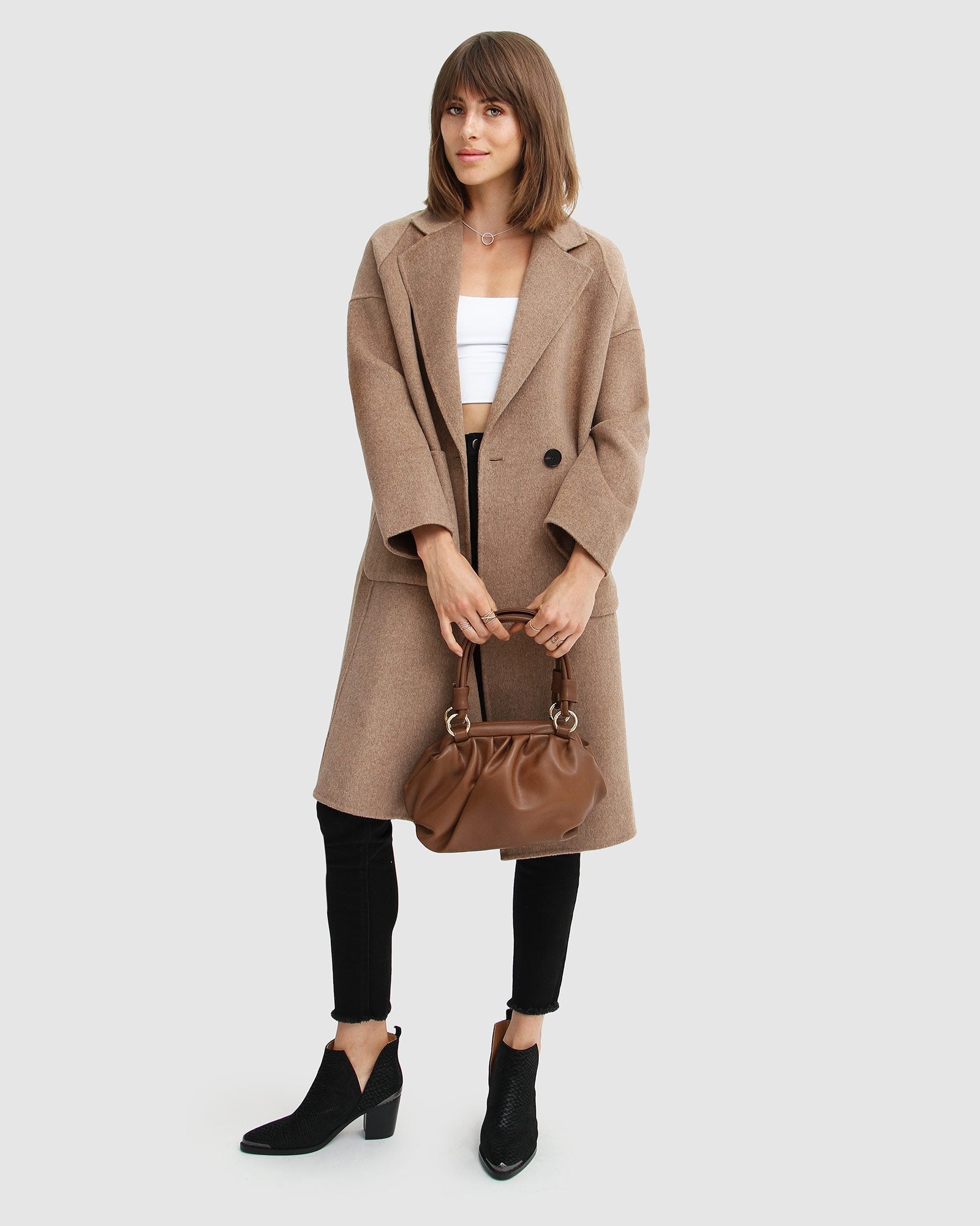 publisher-oat-double-breasted-wool-blend-coat-handbag_e64f526e-cfbf-455c-920f-797b6e5cbdf2.jpg