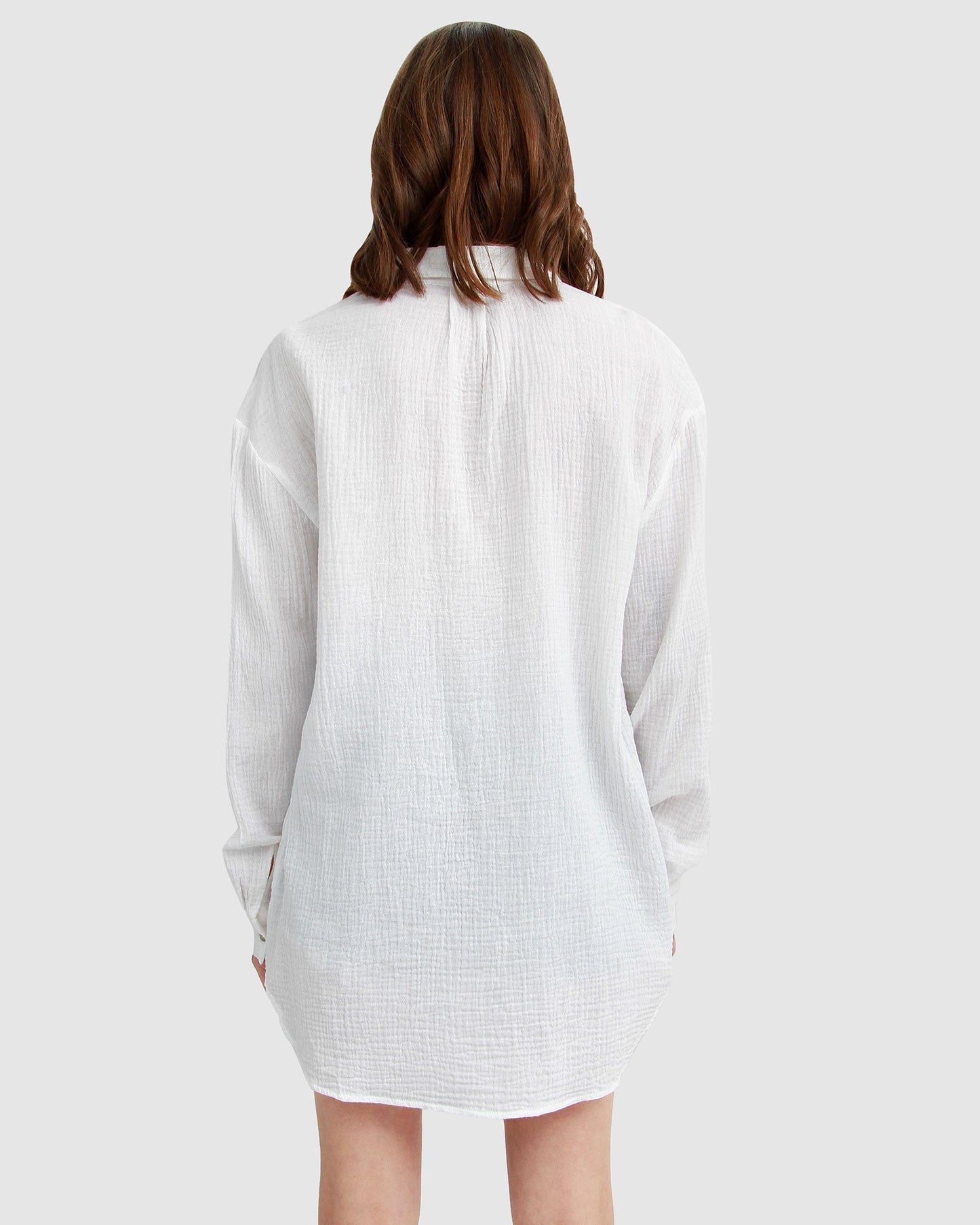 south-coast-white-oversized-shirt-back_217206d2-85bc-4783-95ff-d2b6281e1344.jpg