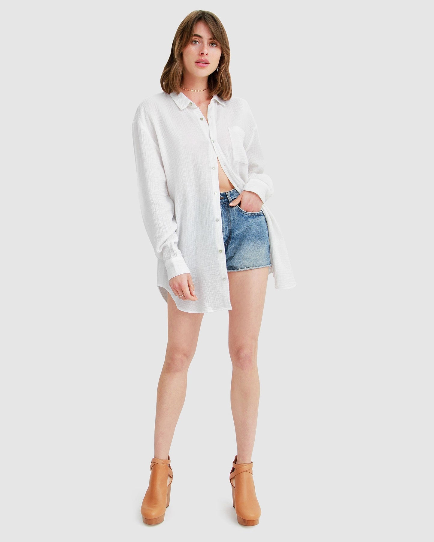 south-coast-white-oversized-shirt-full-body_a719271a-b047-48eb-a4db-ae41cfff6341.jpg