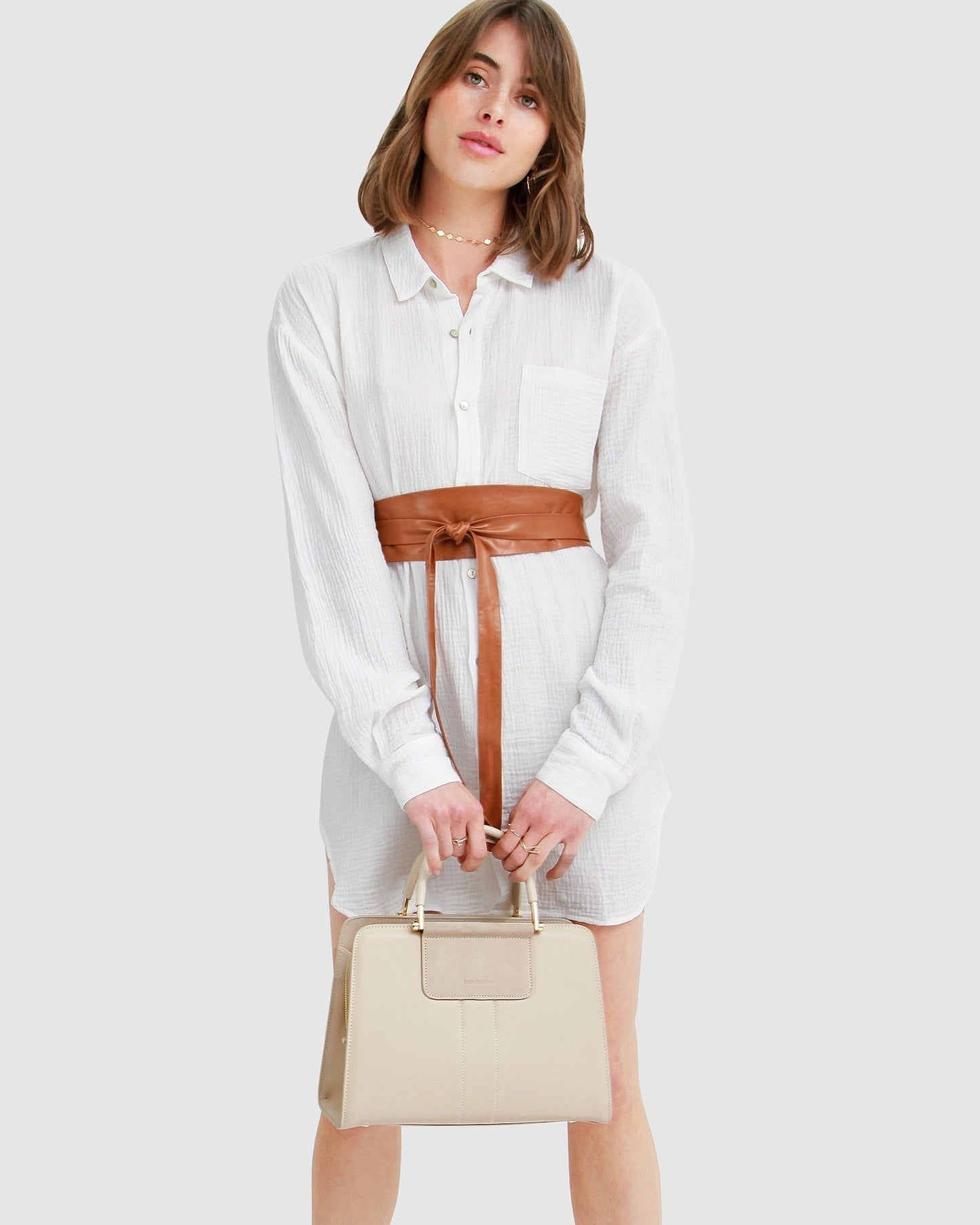 south-coast-white-oversized-shirt-handbag_d2772806-6a29-48c4-8ffc-0ed0a21ce7ff.jpg